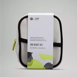 Lululemon The Reset Kit